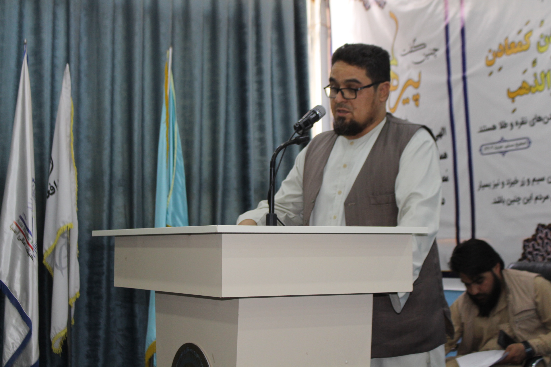 استاد عبدالکریم پویا